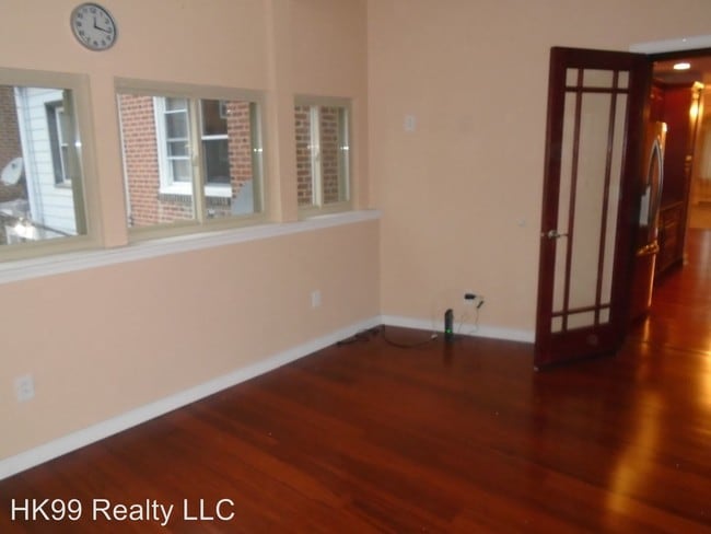 Building Photo - 3128 Cottman Ave