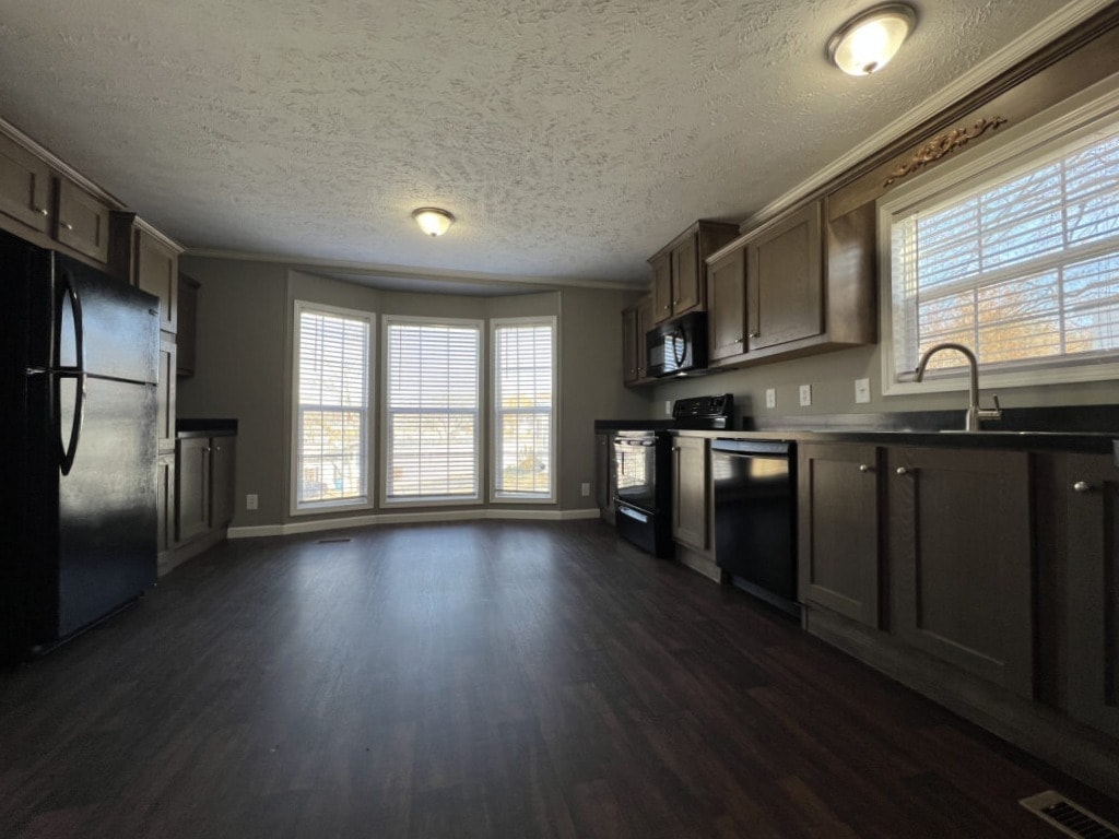 Primary Photo - 302 Caseybrook Ct