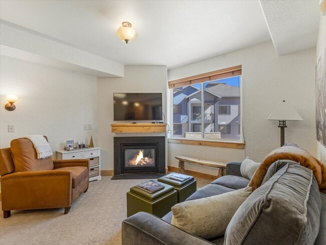 Building Photo - 2669 Canyons Resort Dr