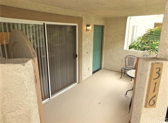 Building Photo - 3605 E Anaheim St