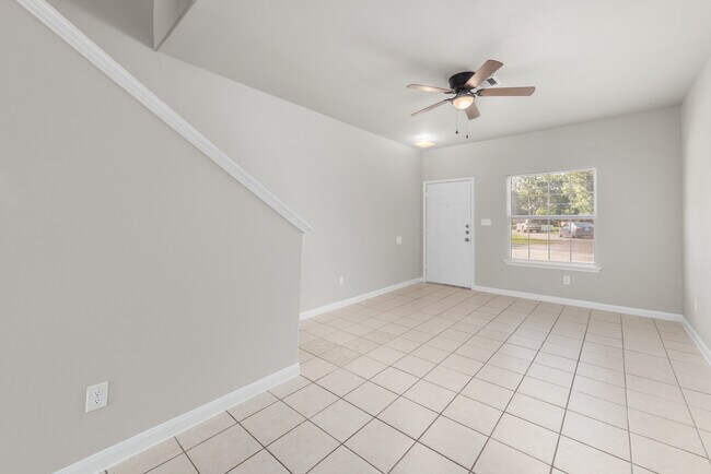 Foto del edificio - Townhomes on Anita
