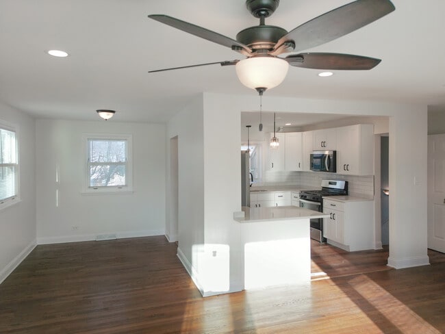 Foto del edificio - 9052 W 92nd St