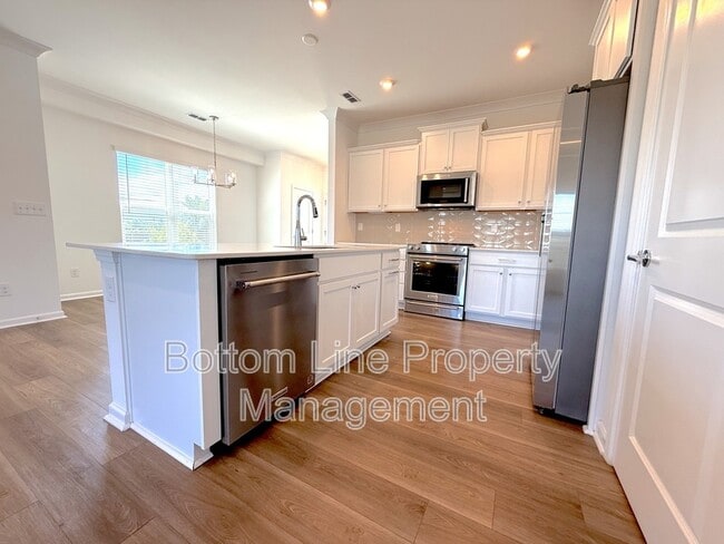 Building Photo - 1814 Saint Louis Aly NW