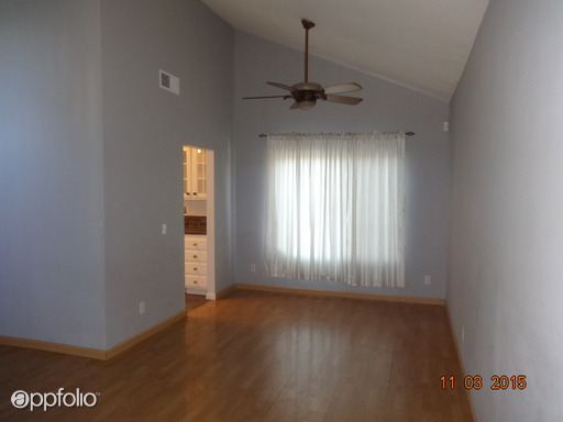 Foto del edificio - 2637 W Newgrove St