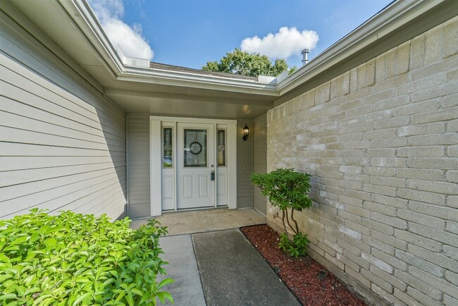 Building Photo - 12502 Miriam Ln