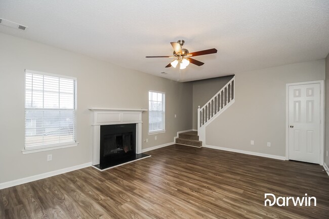 Foto del edificio - 4621 Laura Pl, Lithonia, GA 30038