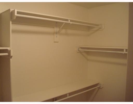 Building Photo - 2153 Skyler Dr