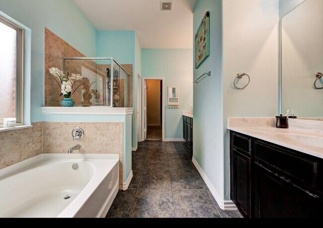 Foto del edificio - 11905 Whitney Way