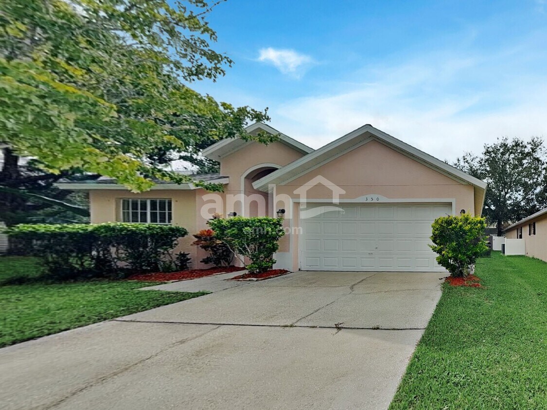 Foto principal - 350 Morning Creek Cir