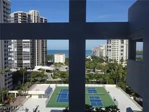 Foto del edificio - 4751 Gulf Shore Blvd N