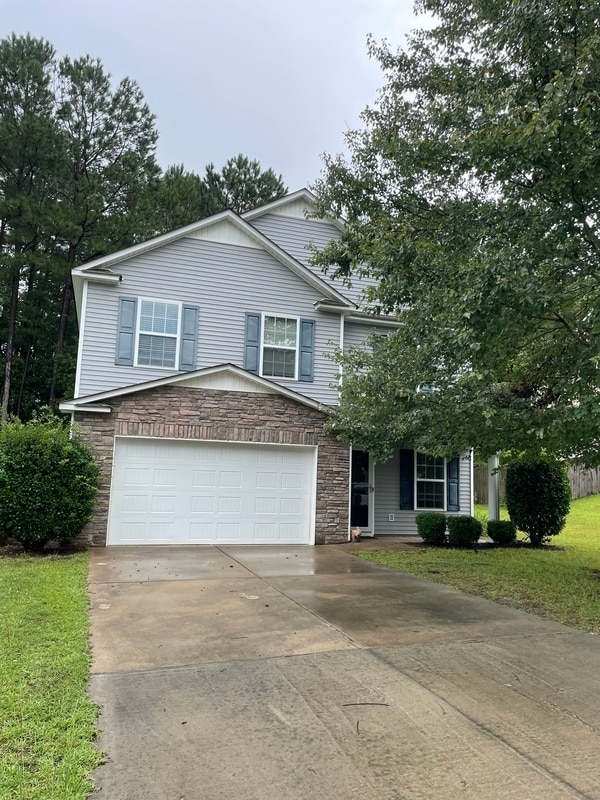Building Photo - 329 Blythe Creek Dr