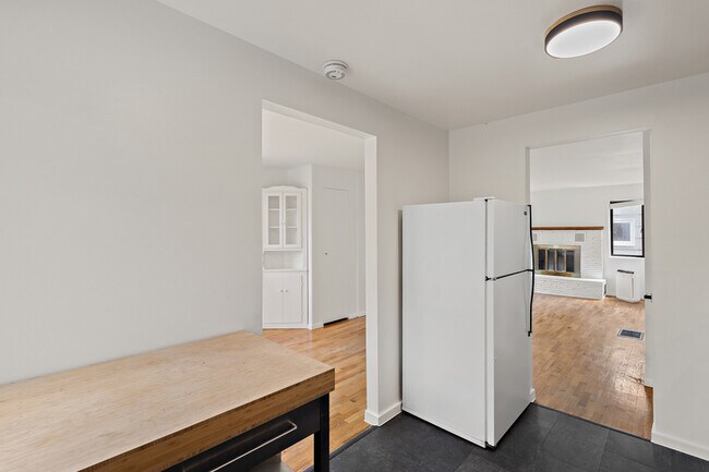 Foto del edificio - 611 N 143rd St