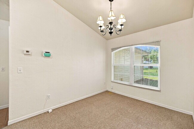 Foto del edificio - Peaceful 1.25-Acre Rental – Available September 1st!