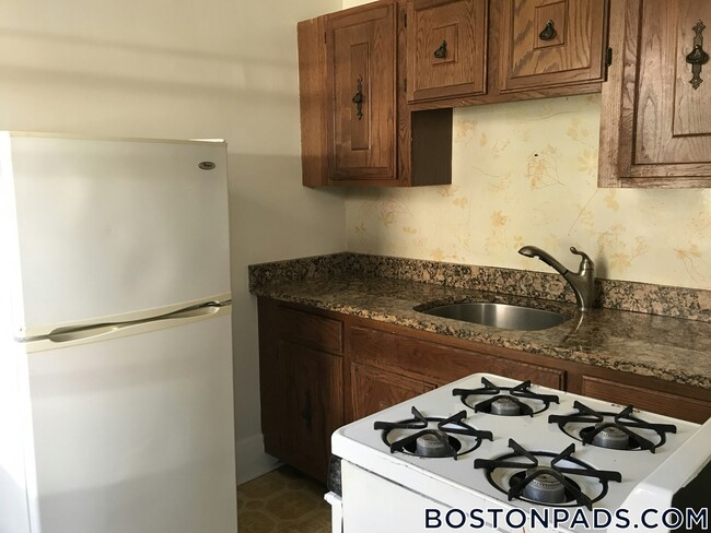 Foto del edificio - 349 Pleasant St