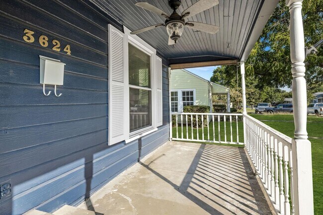 Foto del edificio - 3624 Winston Rd