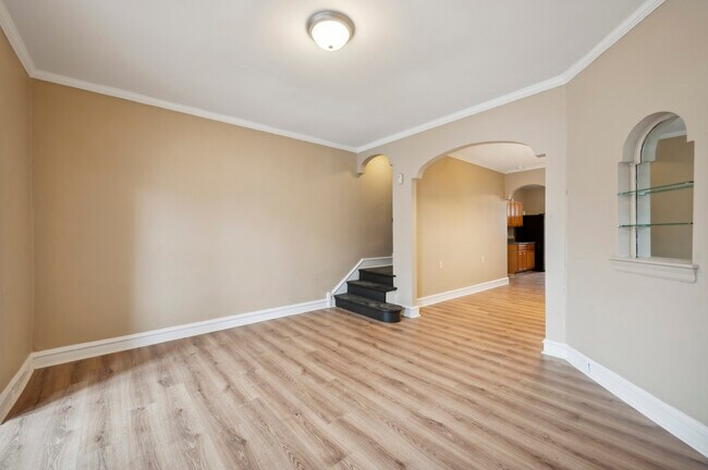 Foto del edificio - 5122 N Hutchinson St