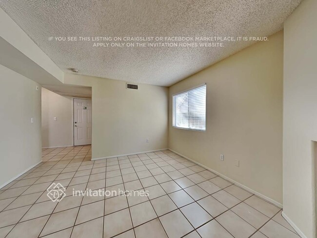 Building Photo - 6948 W Atrium Ave
