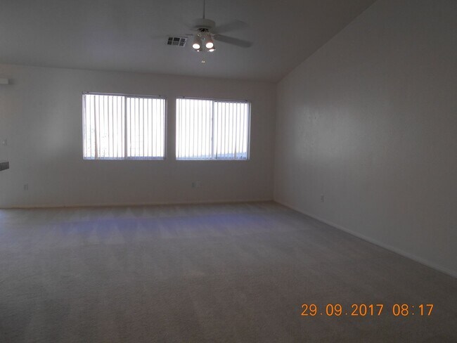 Building Photo - 3 br, 2 bath House - 8073 Villa Fiesta St.