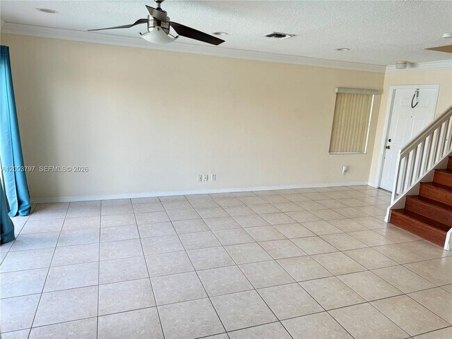 Building Photo - 7129 Crescent Creek Pl