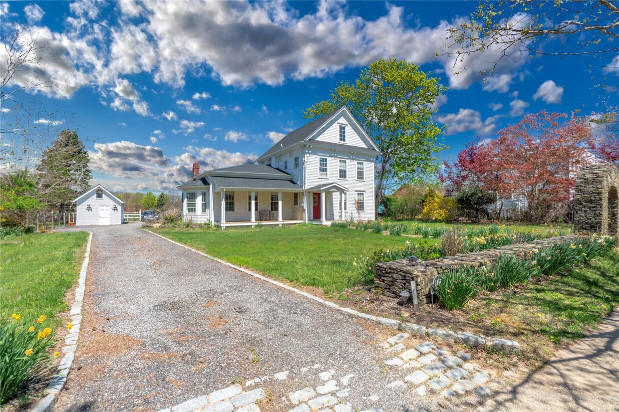 Primary Photo - 24275 Main Rd