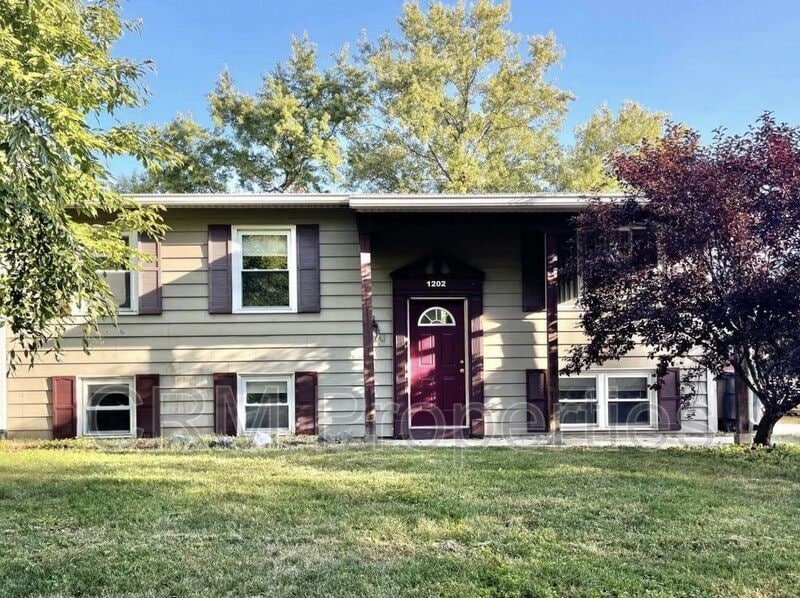 1202 Tepee Dr, Kokomo, IN 46902 House Rental in Kokomo, IN