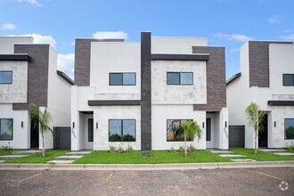 Building Photo - 8218 Casa Verde Rd