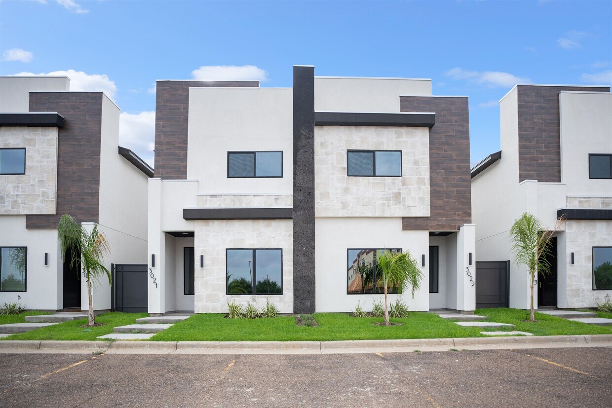Foto principal - 8218 Casa Verde Rd