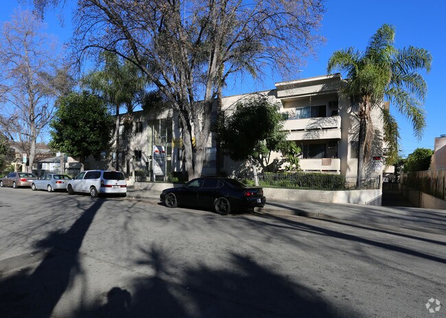 Foto del edificio - Gilmore Villas
