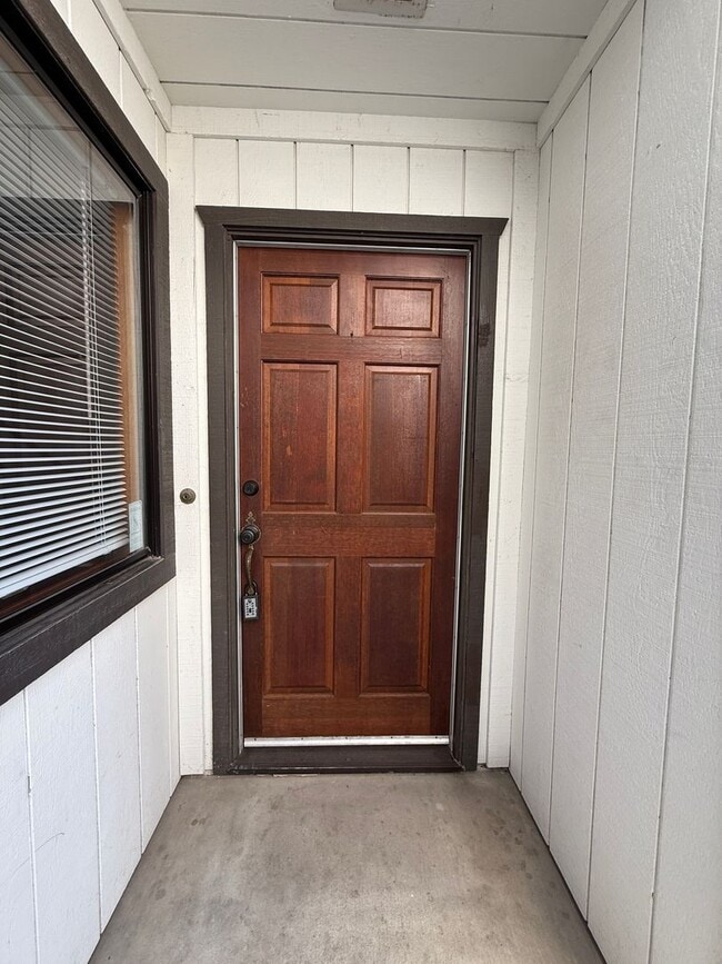 Building Photo - Old Orcutt Two Story Condo with One Car Ga...