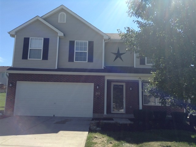 Foto principal - 241 Lakeview Drive