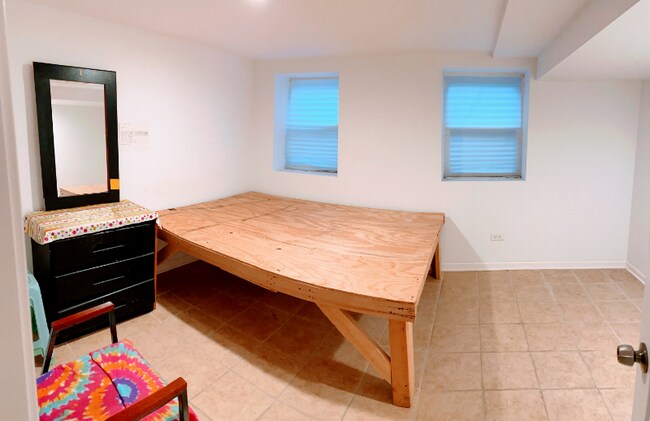 Foto del edificio - 2711 S Hillock Ave