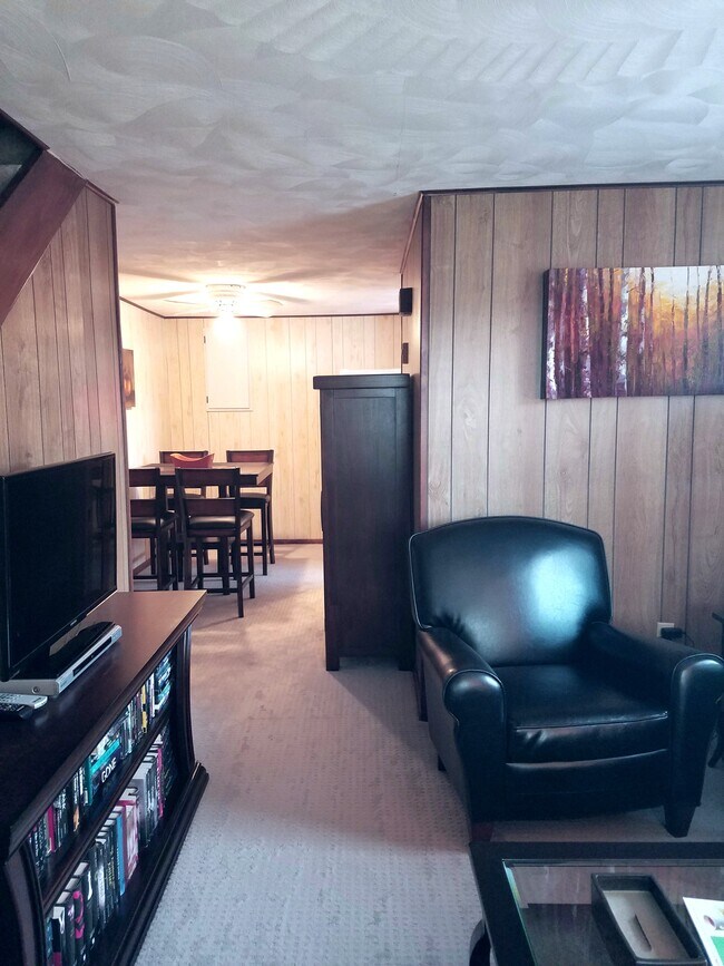 Foto del edificio - 428 Tipton Rd
