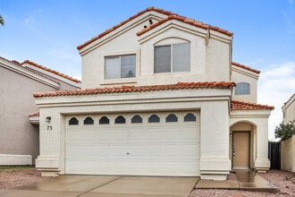 Building Photo - 250 W Juniper Ave