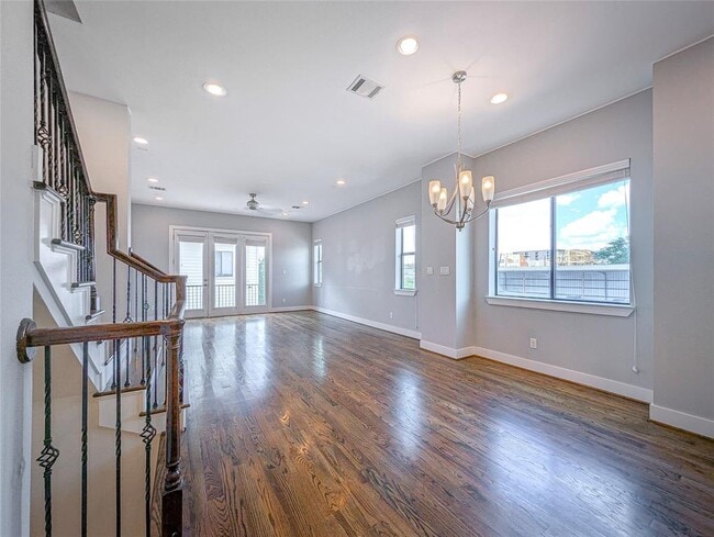 Building Photo - 2503 Garrow St