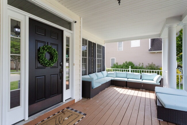 Building Photo - 22301 Tradewinds Dr