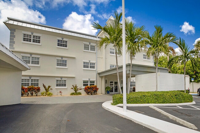 Foto del edificio - 1439 S Ocean Blvd