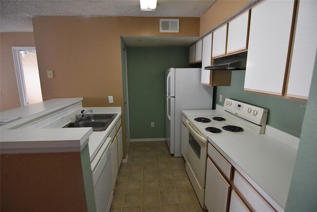 Building Photo - 2208 Antigua Pl