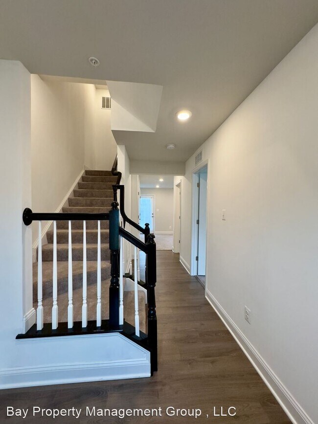 Foto del edificio - 4 br, 3.5 bath House - 1209 Astounding Lane