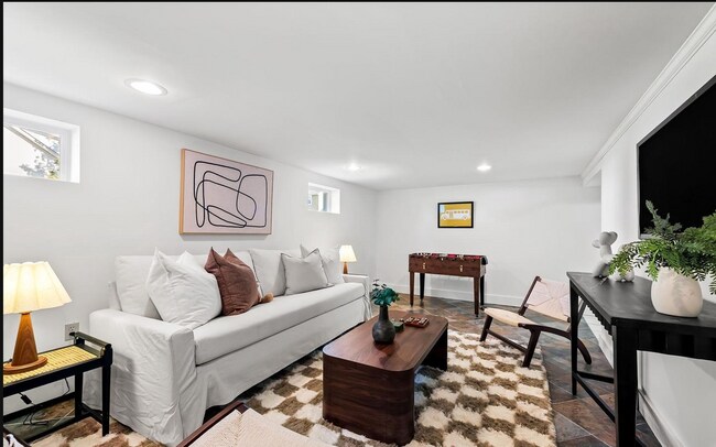 Foto del edificio - 14100 Canterbury Ln
