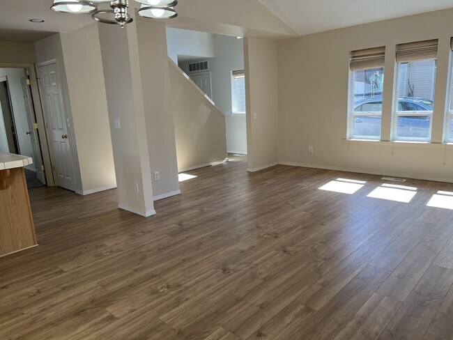Building Photo - 15975 SW Gilmore Ct