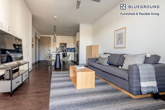 Foto del edificio - 720 Airport Blvd