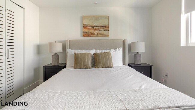 Foto del edificio - 1025 E 25th St