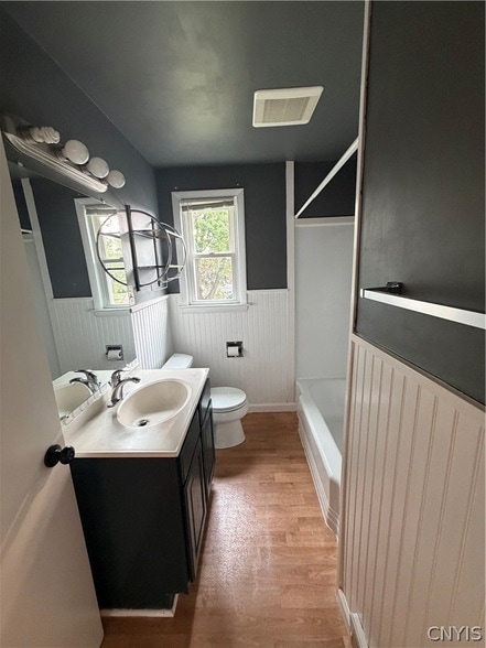 Photo - 202 Stafford Avenue Unit Apartment