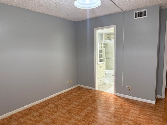 Foto del edificio - 4723 Sable Pine Cir