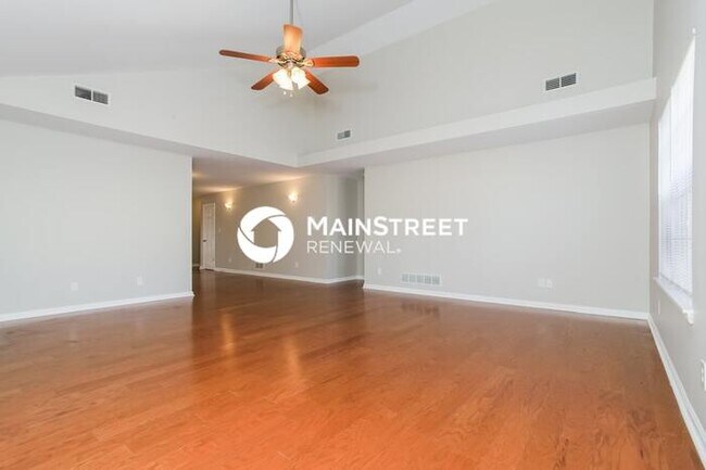 Foto del edificio - 3 Bedroom Pet-Friendly Home in Nicholasvil...