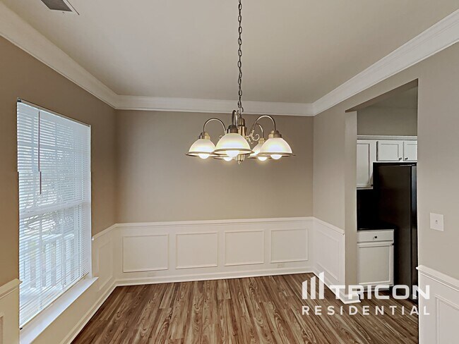 Building Photo - 5514 Pinebrook Lane Winston Salem NC