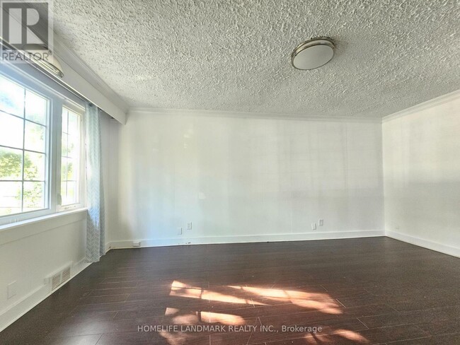 Building Photo - 43 Beachell St