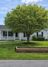 Building Photo - 60 Jetta Cir