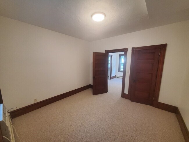 Foto del edificio - 40 Pine St