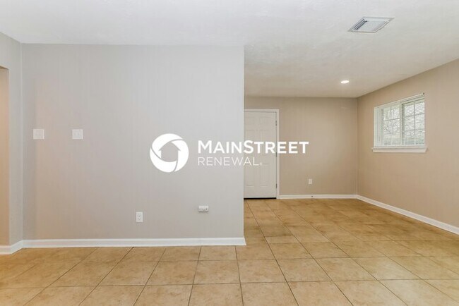Building Photo - 3 Bedroom Pet-Friendly Home in Houston, TX with Main Street Renewal
